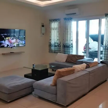 Cozzy26 Homestay Bintulu Exterior photo